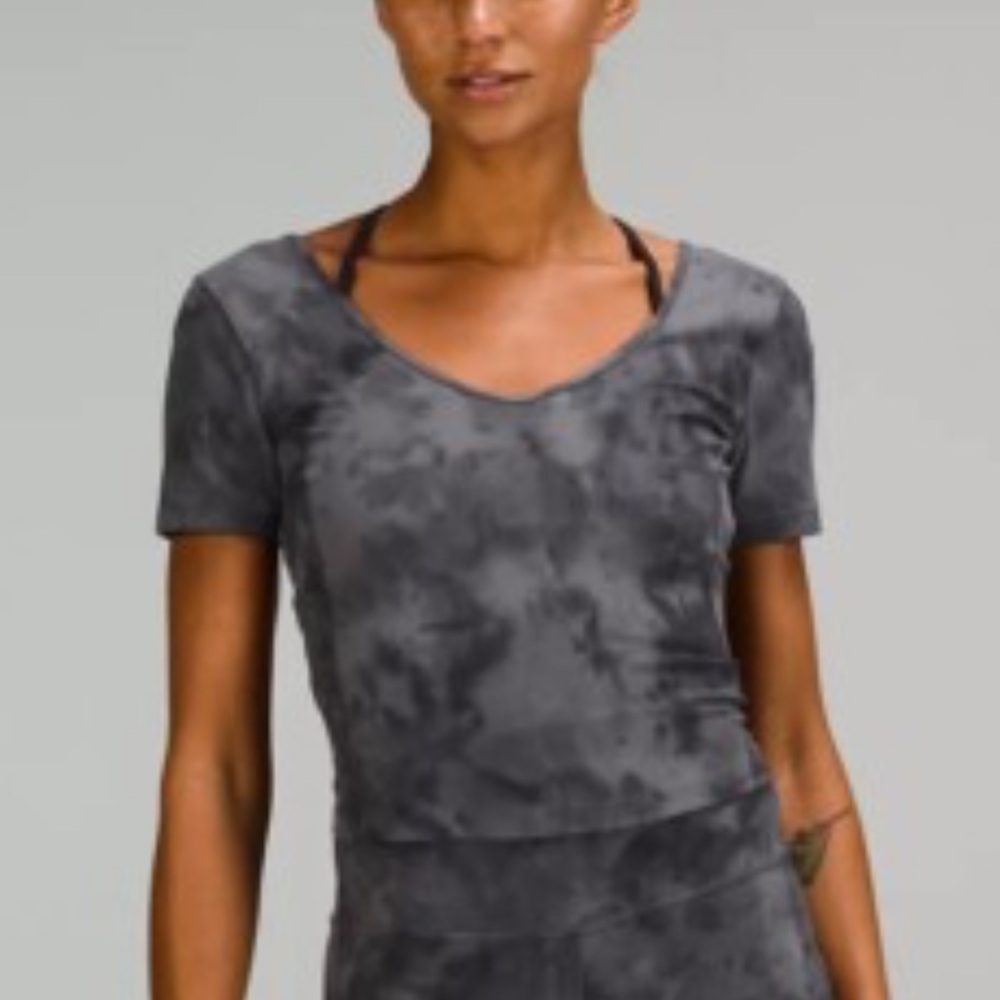 NWT Lululemon Align Tee